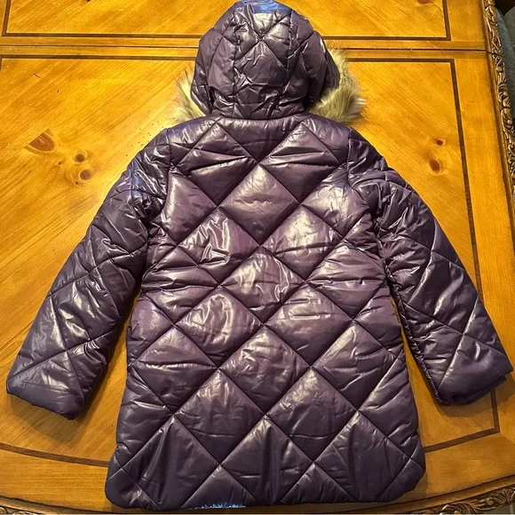 Calvin Klein Jeans Girls Hooded Puffer Jacket Purple CKFHM15S-512 Size L (12/14)